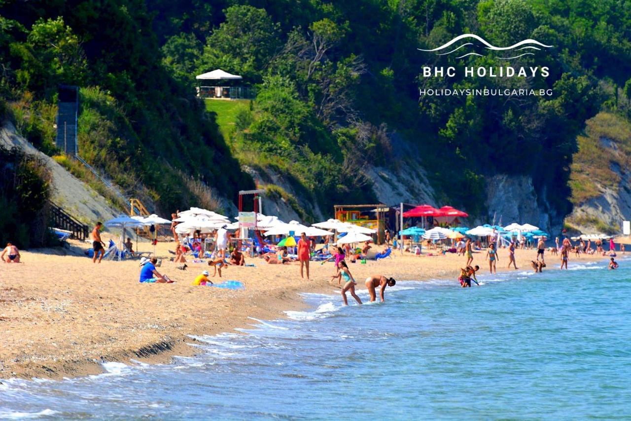 Плажни Апартаменти Силвър Бийч - Silver Beach Sea Apartments Byala  Buitenkant foto