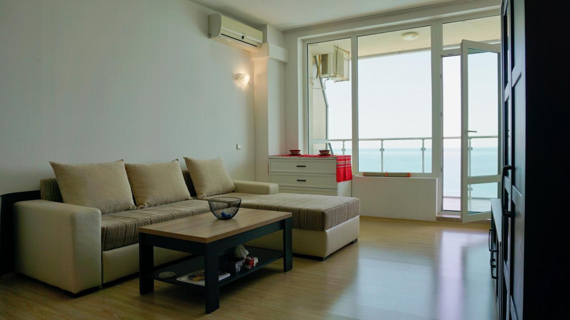 Плажни Апартаменти Силвър Бийч - Silver Beach Sea Apartments Byala  Buitenkant foto