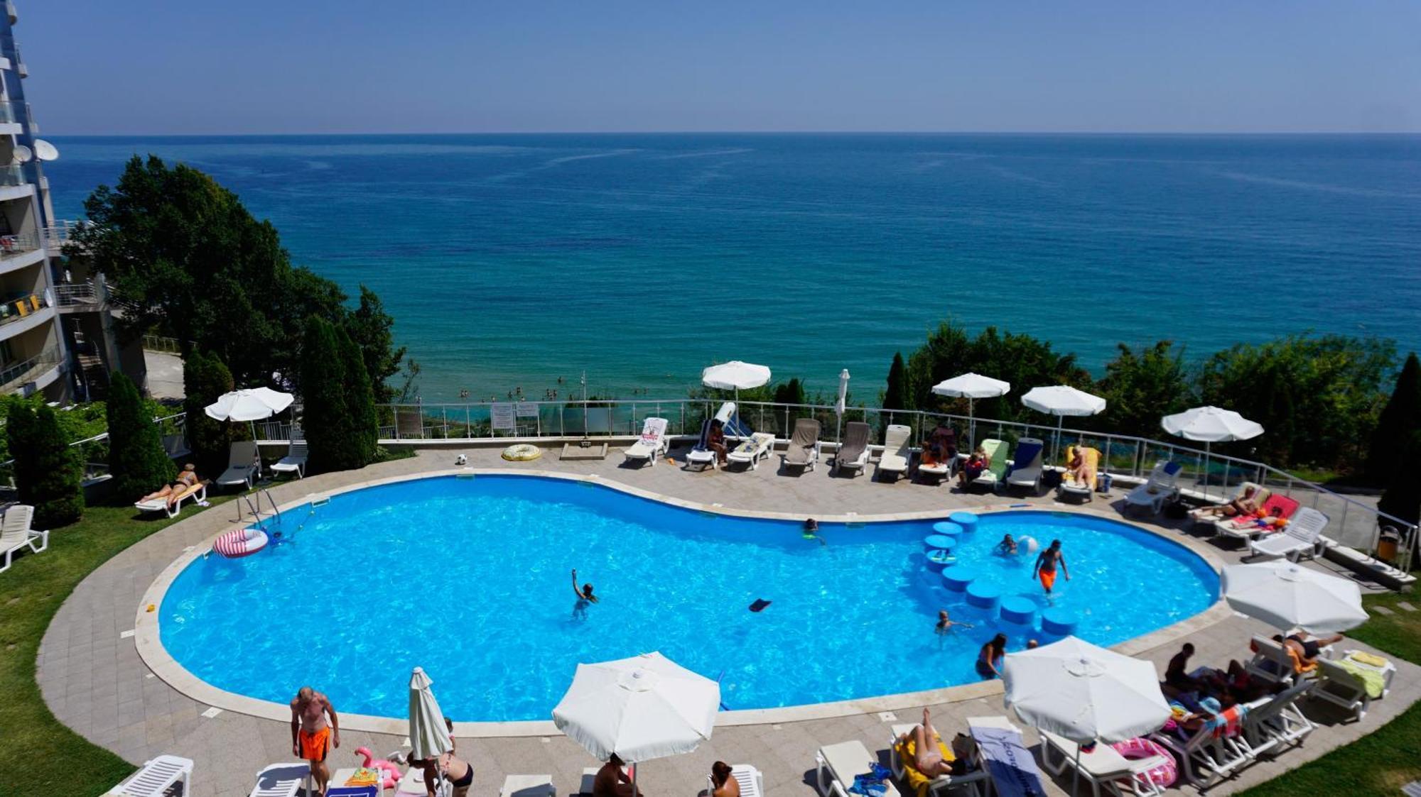 Плажни Апартаменти Силвър Бийч - Silver Beach Sea Apartments Byala  Buitenkant foto