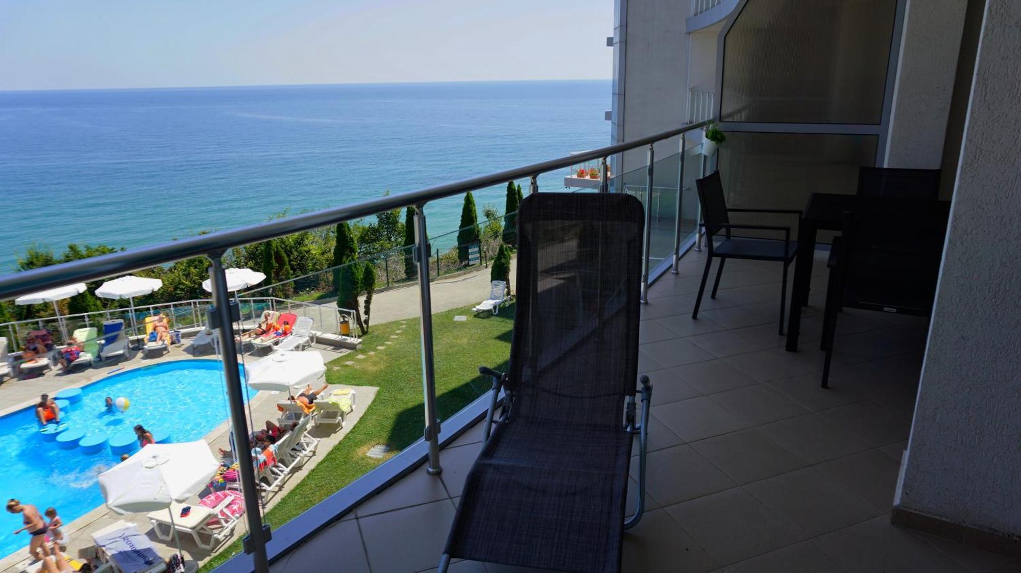 Плажни Апартаменти Силвър Бийч - Silver Beach Sea Apartments Byala  Buitenkant foto