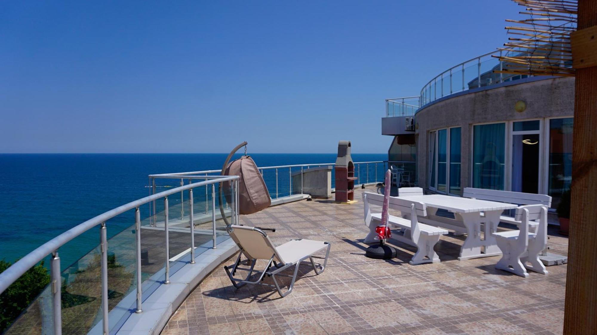 Плажни Апартаменти Силвър Бийч - Silver Beach Sea Apartments Byala  Buitenkant foto