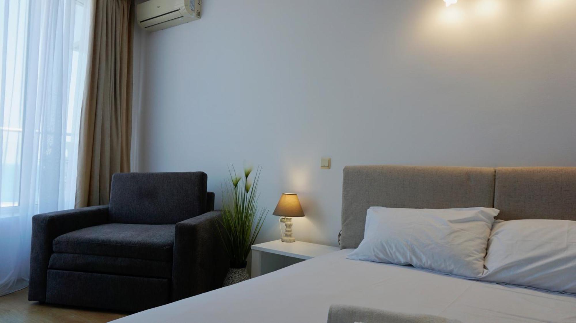 Плажни Апартаменти Силвър Бийч - Silver Beach Sea Apartments Byala  Buitenkant foto