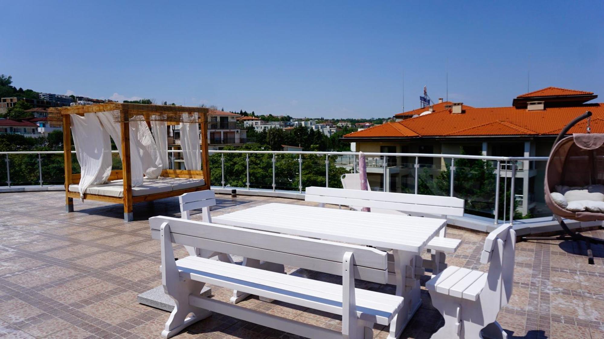 Плажни Апартаменти Силвър Бийч - Silver Beach Sea Apartments Byala  Buitenkant foto
