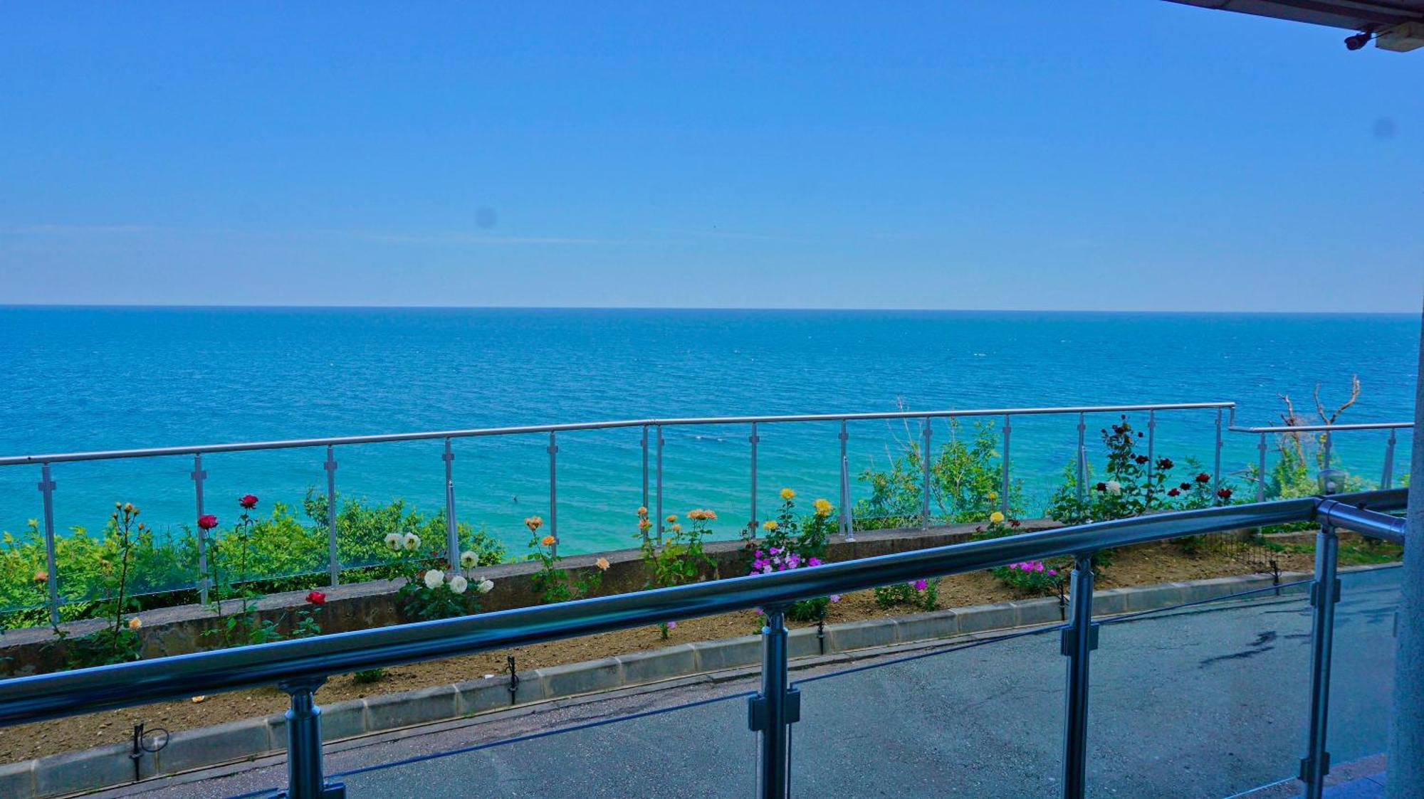 Плажни Апартаменти Силвър Бийч - Silver Beach Sea Apartments Byala  Buitenkant foto