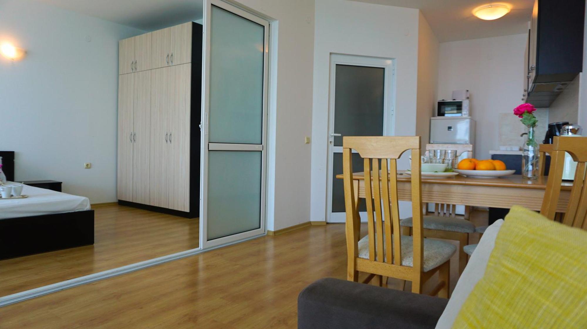 Плажни Апартаменти Силвър Бийч - Silver Beach Sea Apartments Byala  Kamer foto
